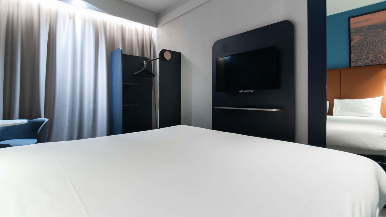 Photo of Bedroom in Dardilly