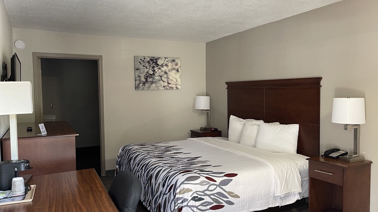 Photo of Bedroom in LaGrange