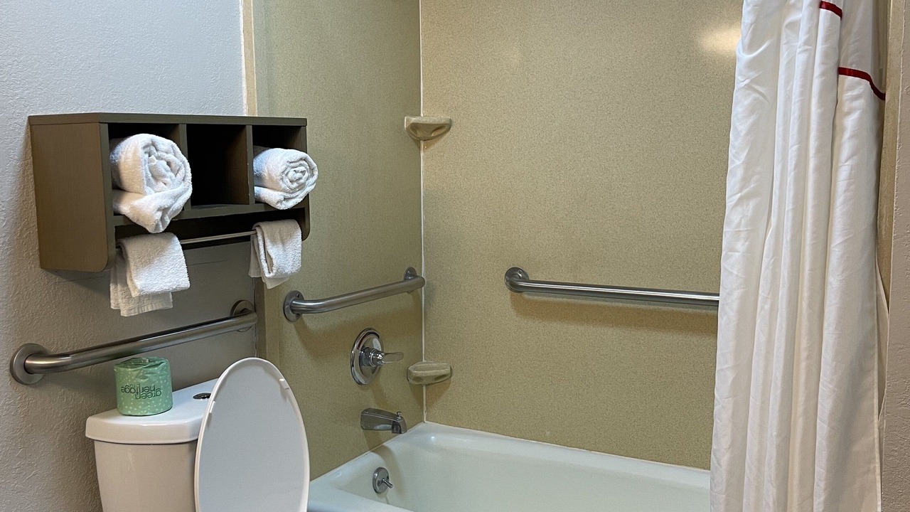 Photo of Bathroom in LaGrange