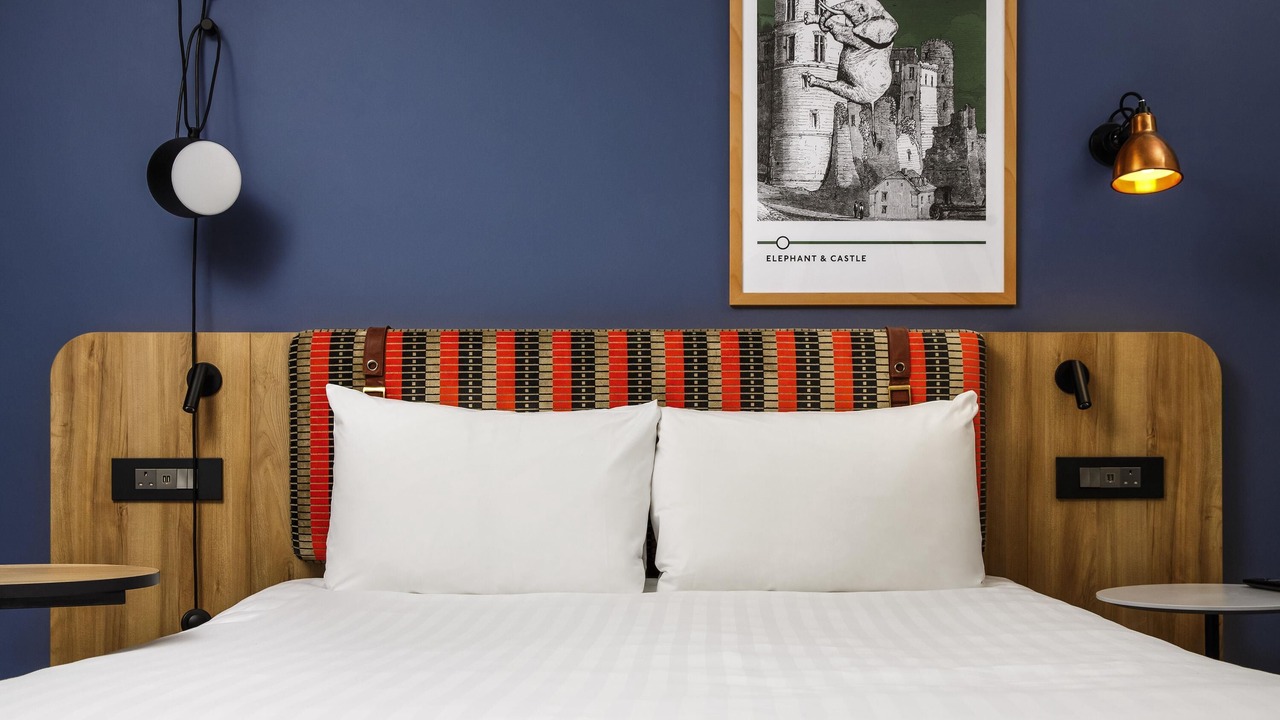 Photo of Bedroom in Queen's Gate