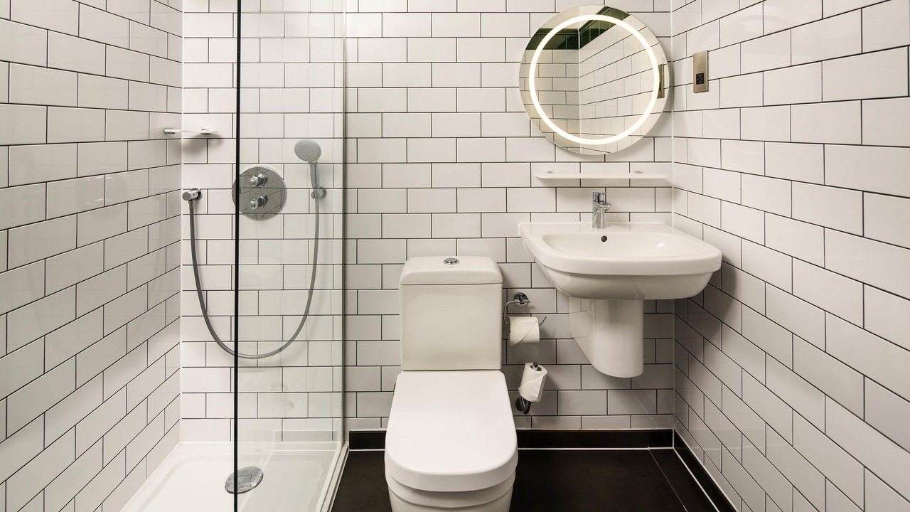 Photo of Bedroom in Queen's Gate