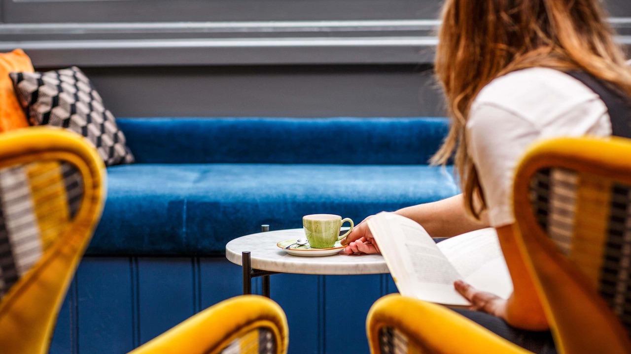 Photo of Others in Queen's Gate