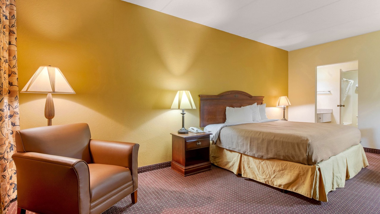 Photo of Bedroom in Warner Robins