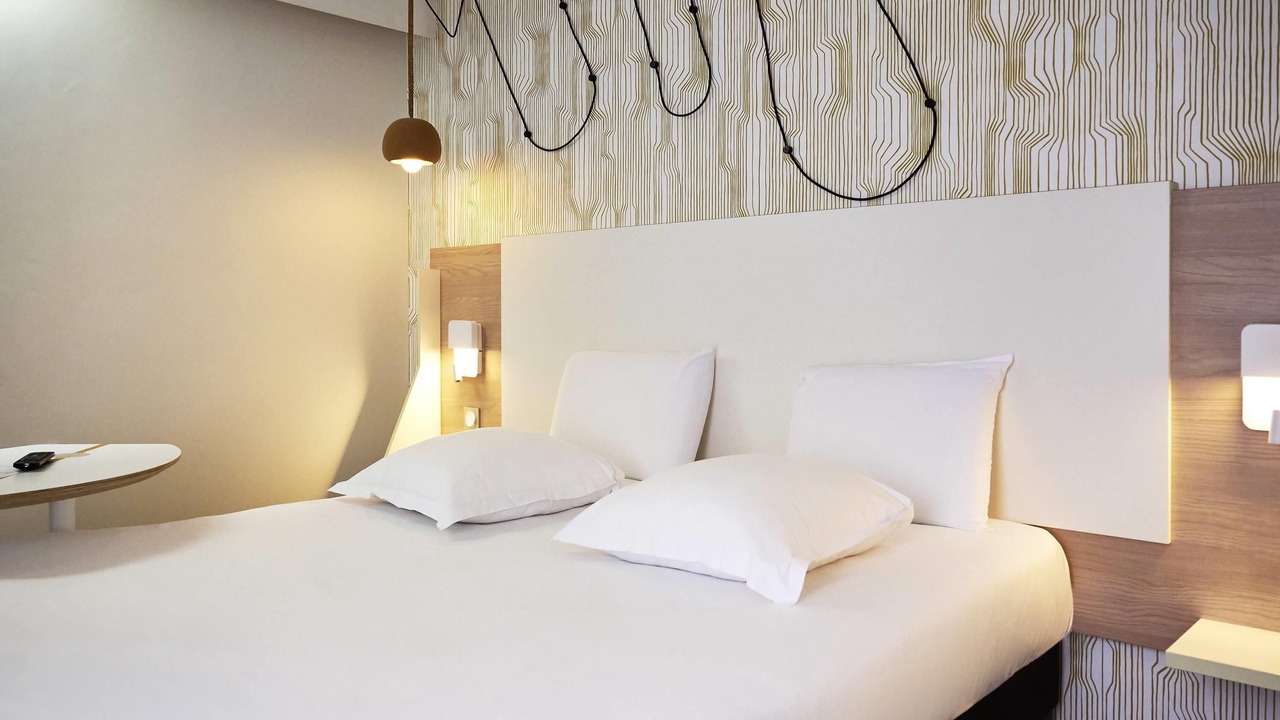 Photo of Bedroom in Begles