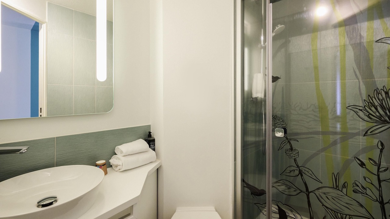 Photo of Others in Begles