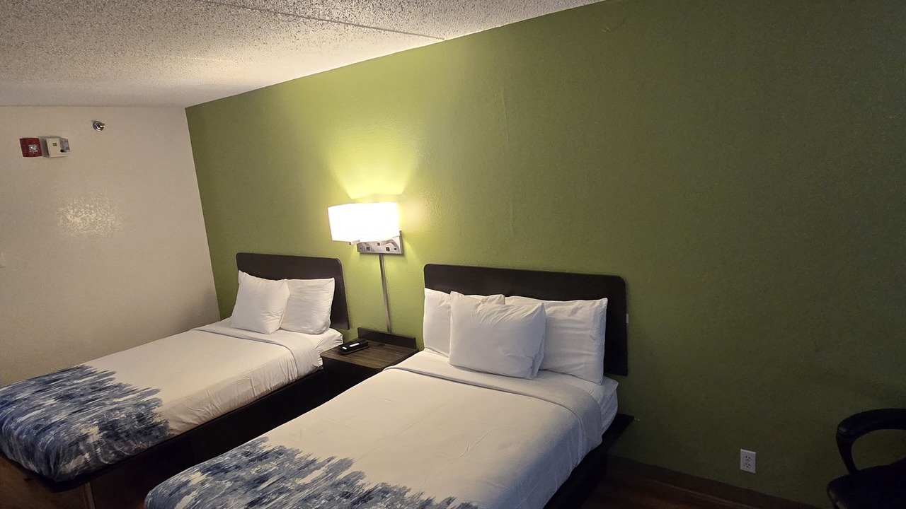 Photo of Bedroom in Willoughby