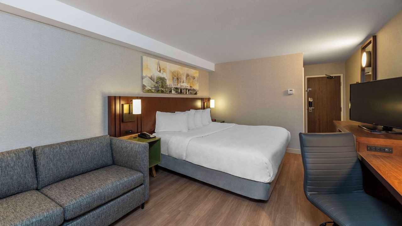 Photo of Bedroom in Brossard