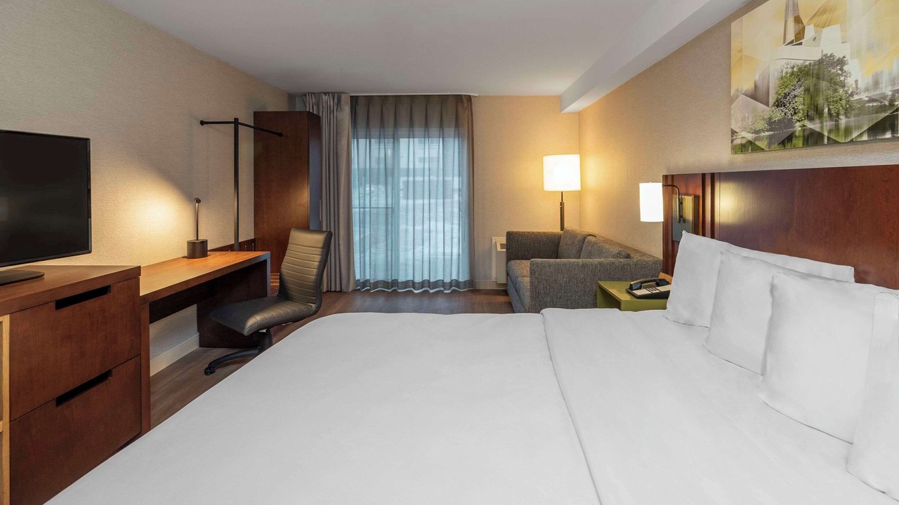 Photo of Bedroom in Brossard
