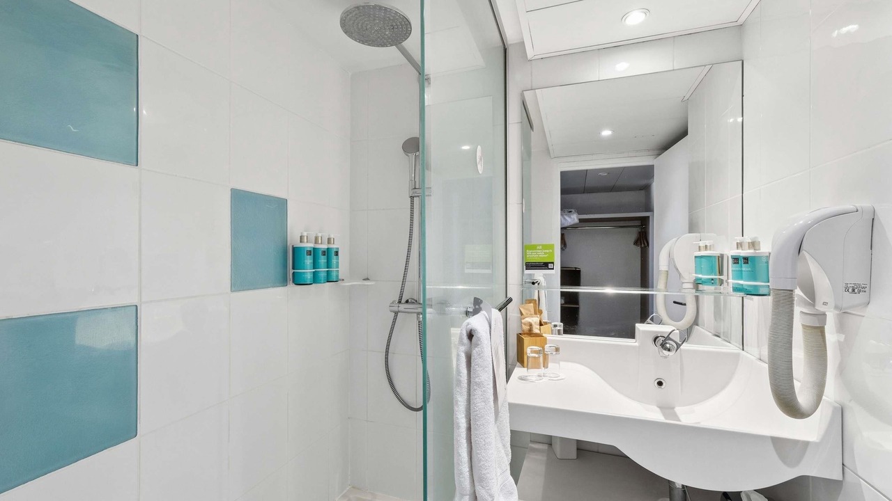 Photo of Bathroom in Bagnolet