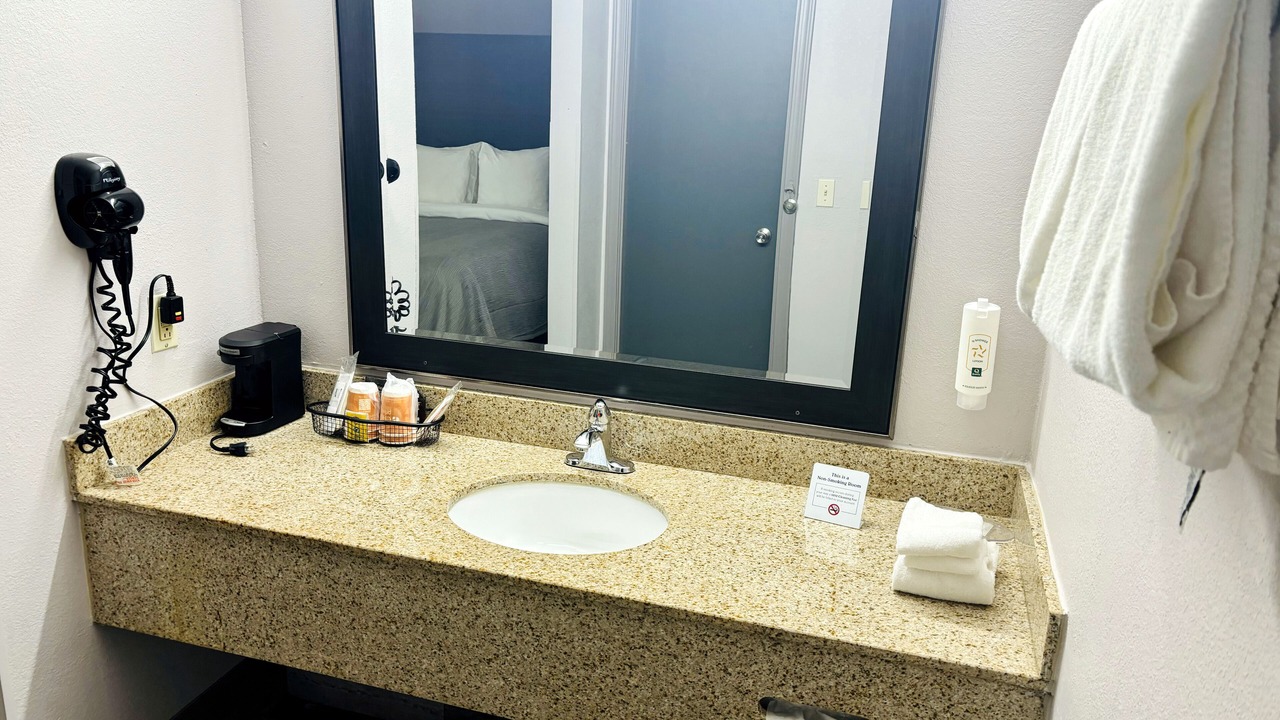 Photo of Bedroom in Raynham