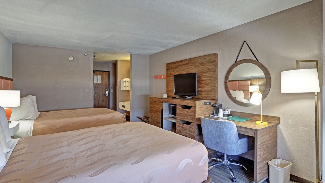 Photo of Bedroom in Pierre