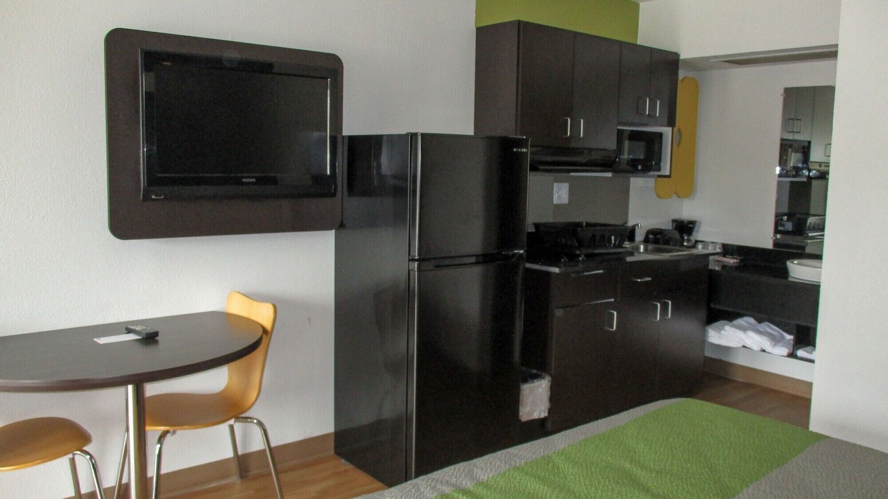 Photo of Bedroom in Alexandria