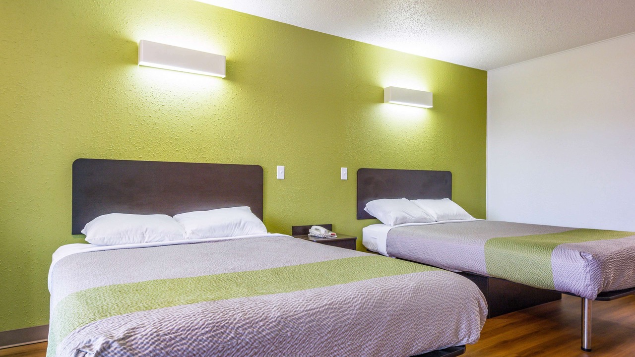 Photo of Bedroom in Alexandria