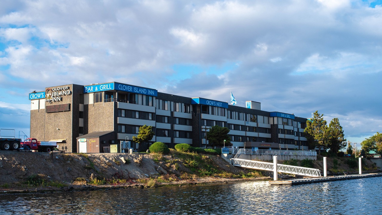 Photo of Others in Tri-Cities