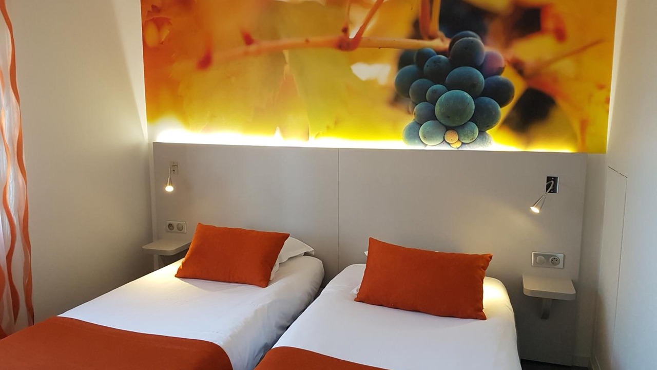 Photo of Bedroom in Chenove