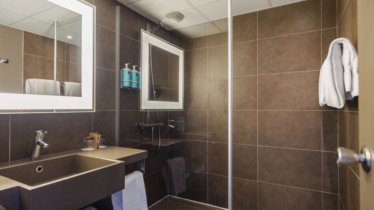 Photo of Bathroom in Madeleine-Champ de Mars