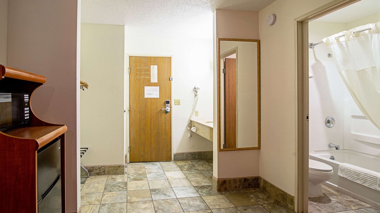 Photo of Others in Aberdeen