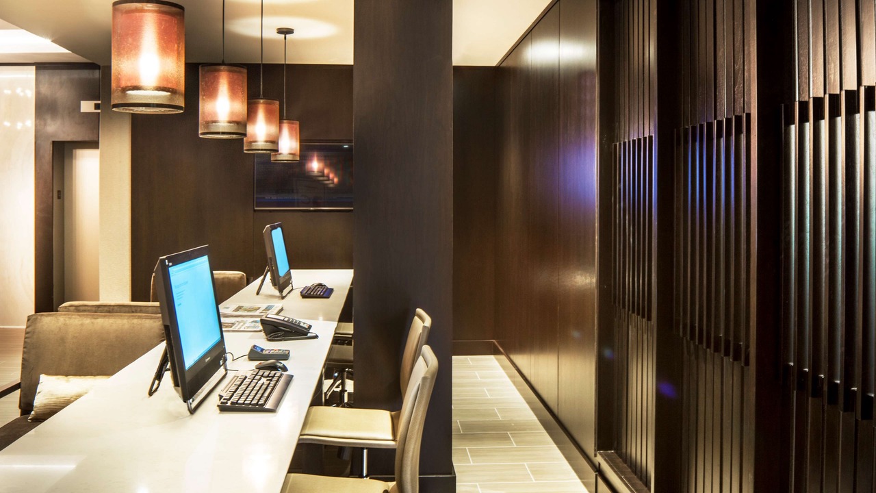 Photo of Others in Lake Arbor