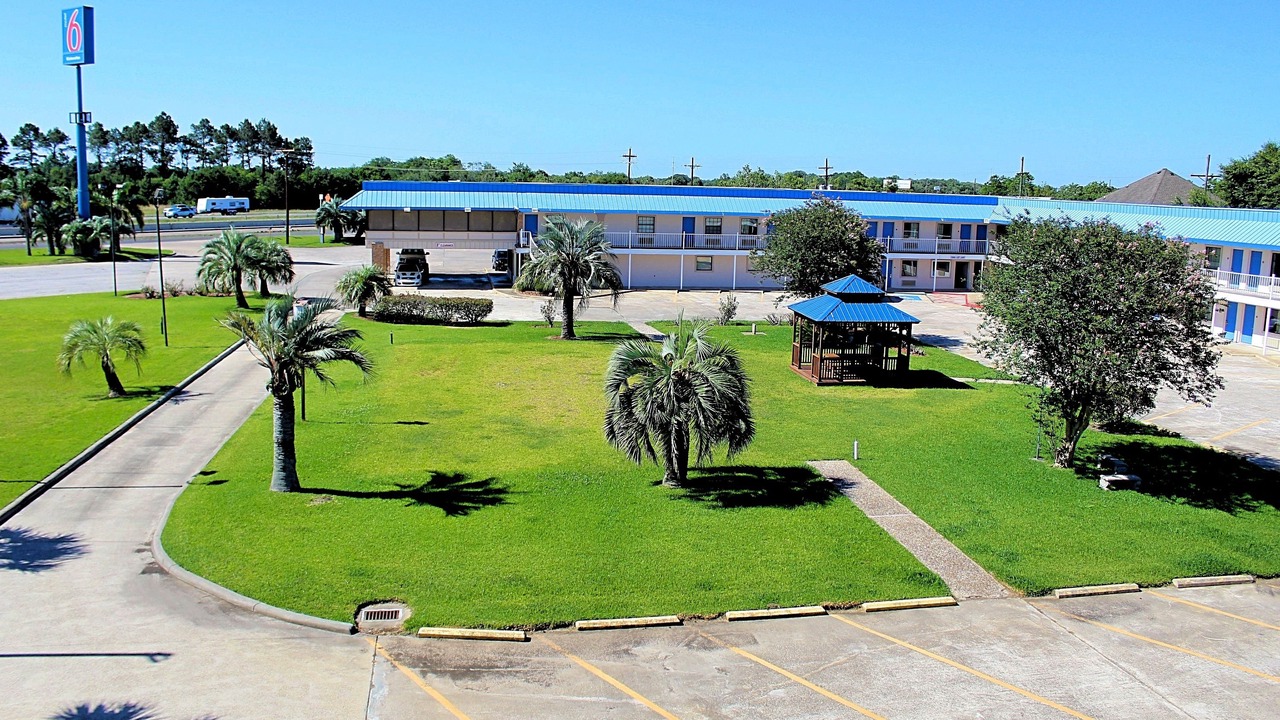 Photo of Outdoor in Winnie
