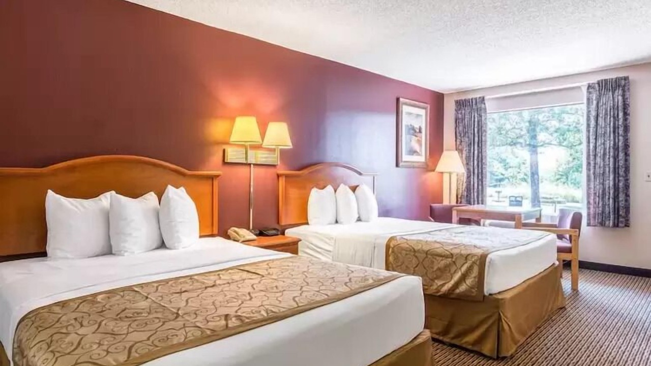 Photo of Bedroom in Mountain View