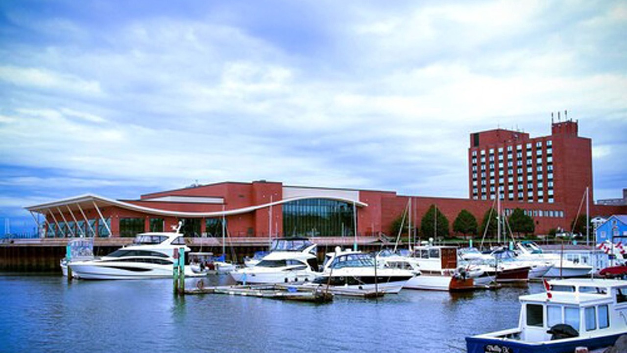 Photo of Outdoor in Queens Square