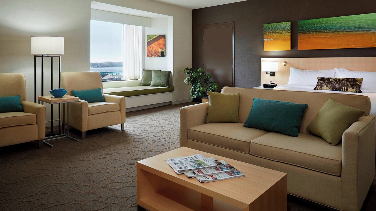Photo of Bedroom in Queens Square