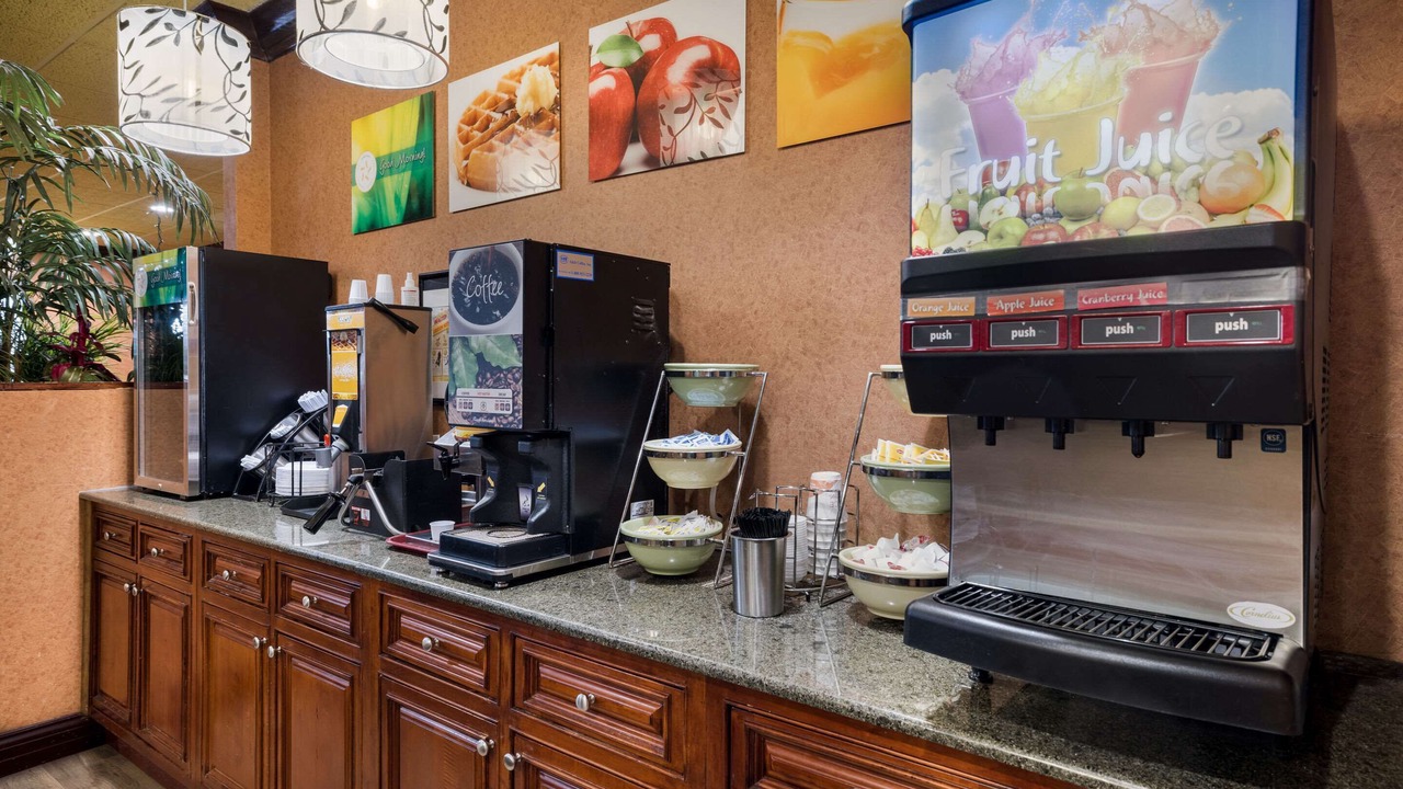 Photo of Others in Lindbergh Lawns