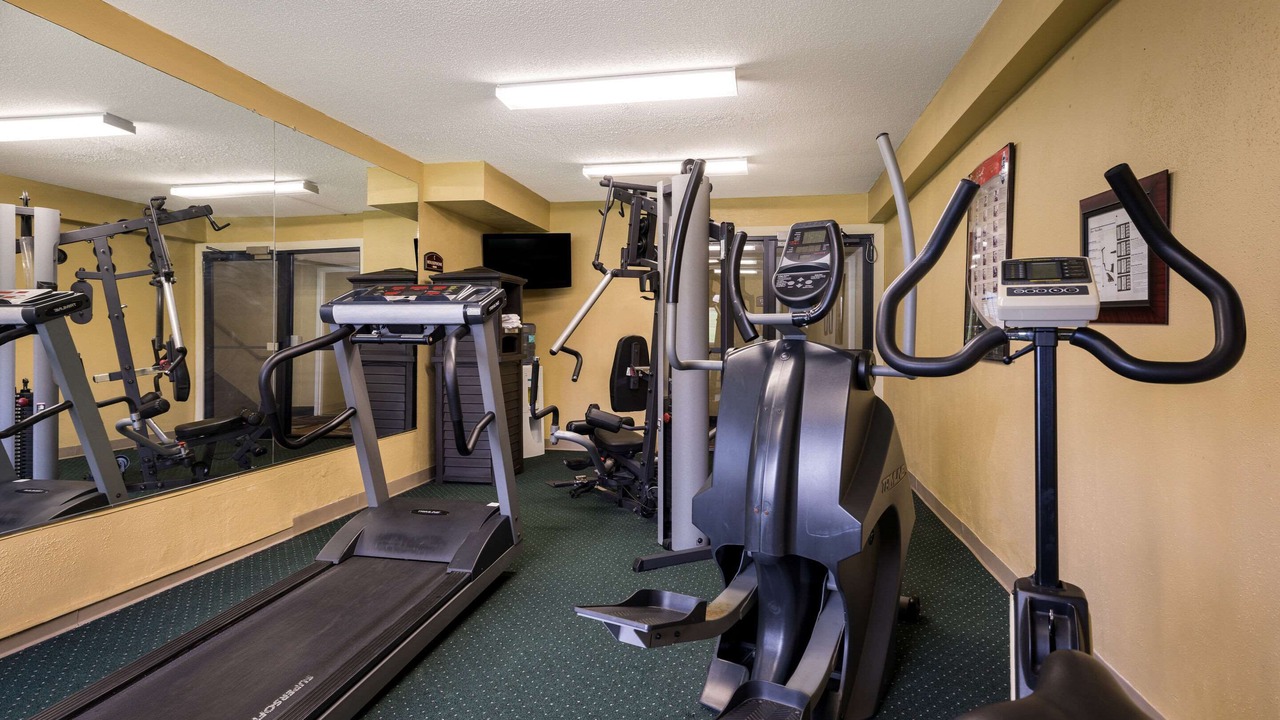 Photo of Others in Lindbergh Lawns