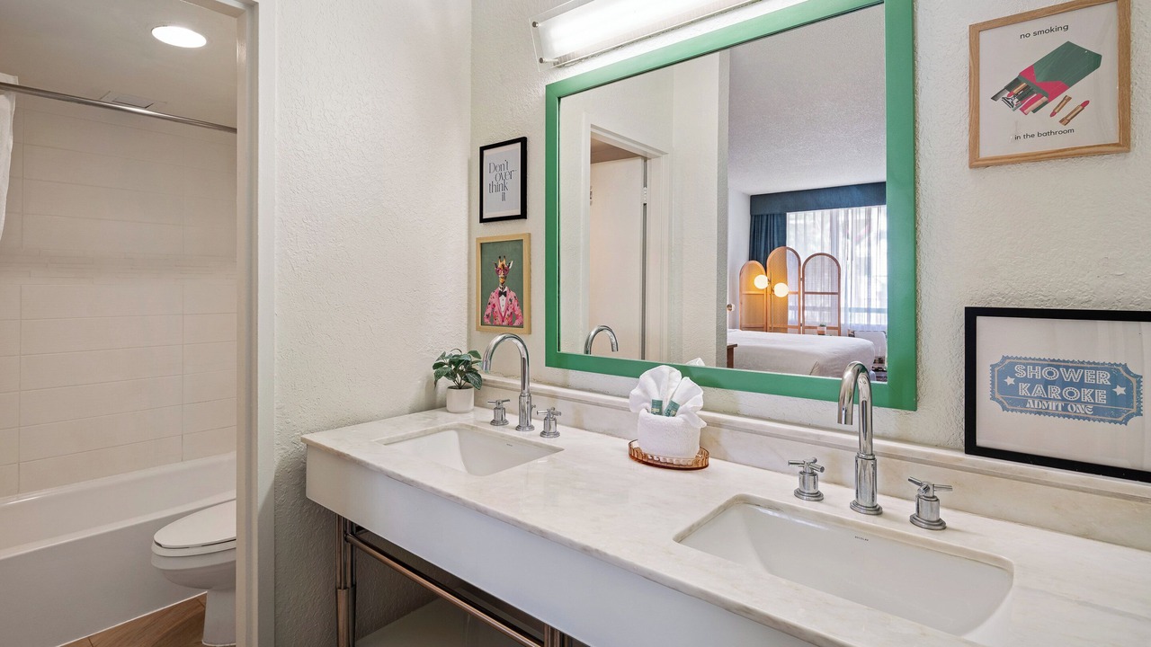Photo of Bathroom in North Bay Village