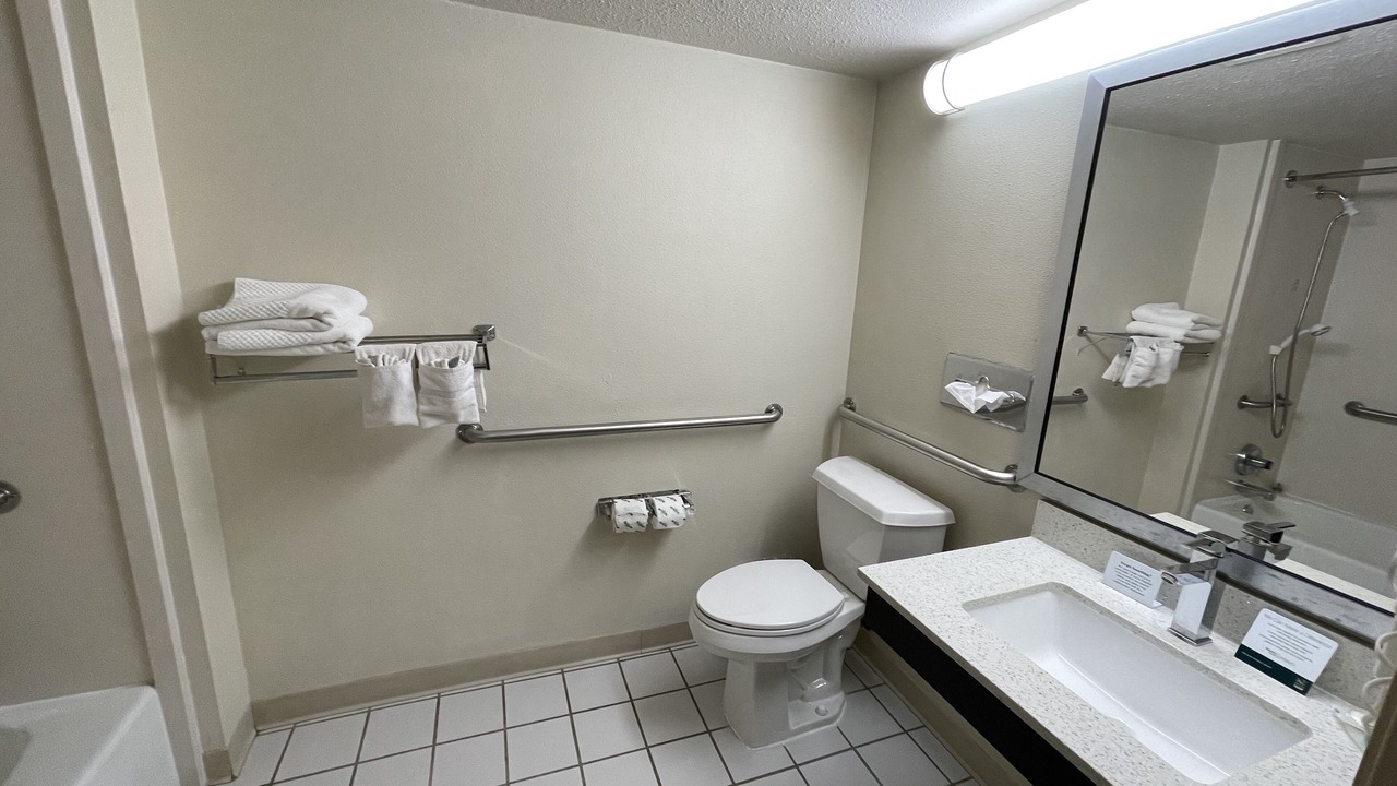 Photo of Bathroom in Fort Smith