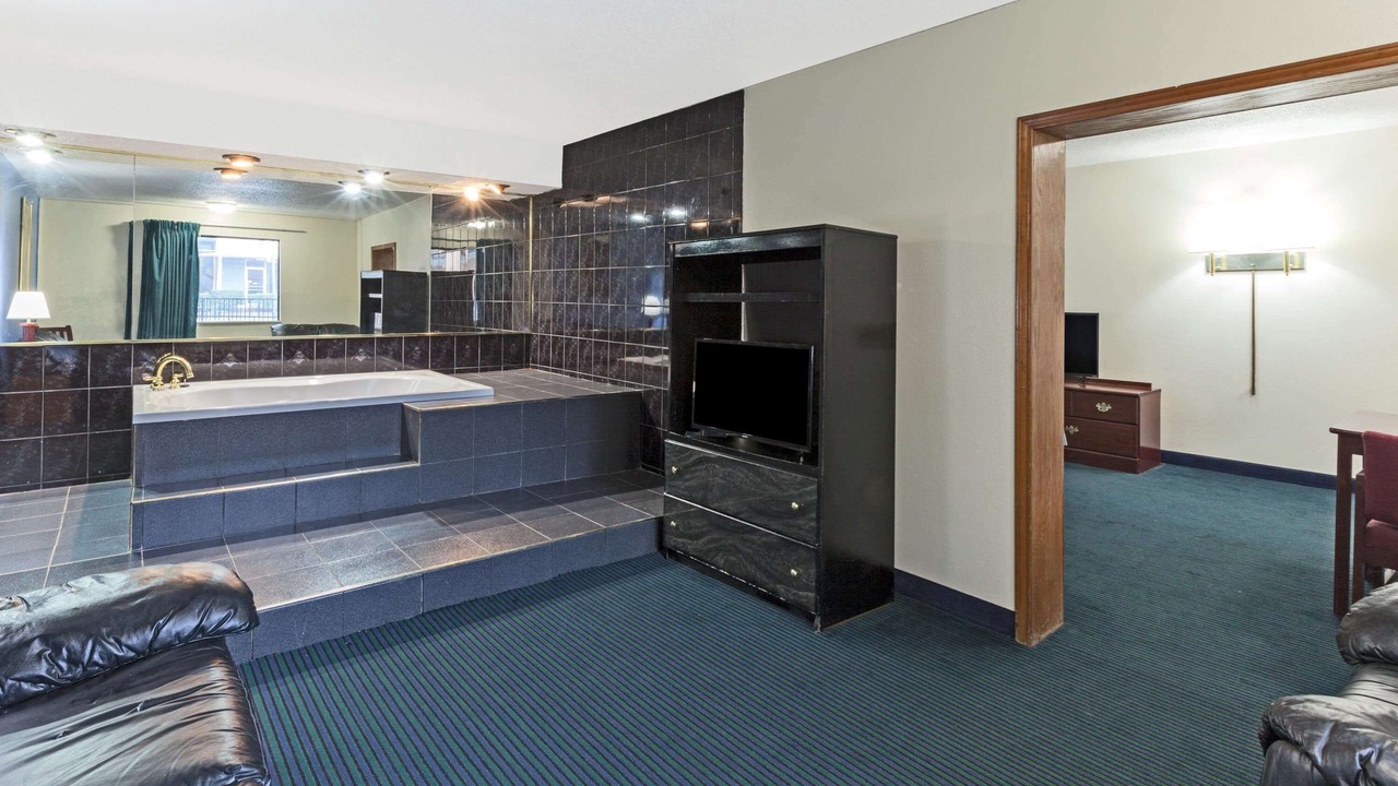 Photo of Bedroom in Central Oklahoma City