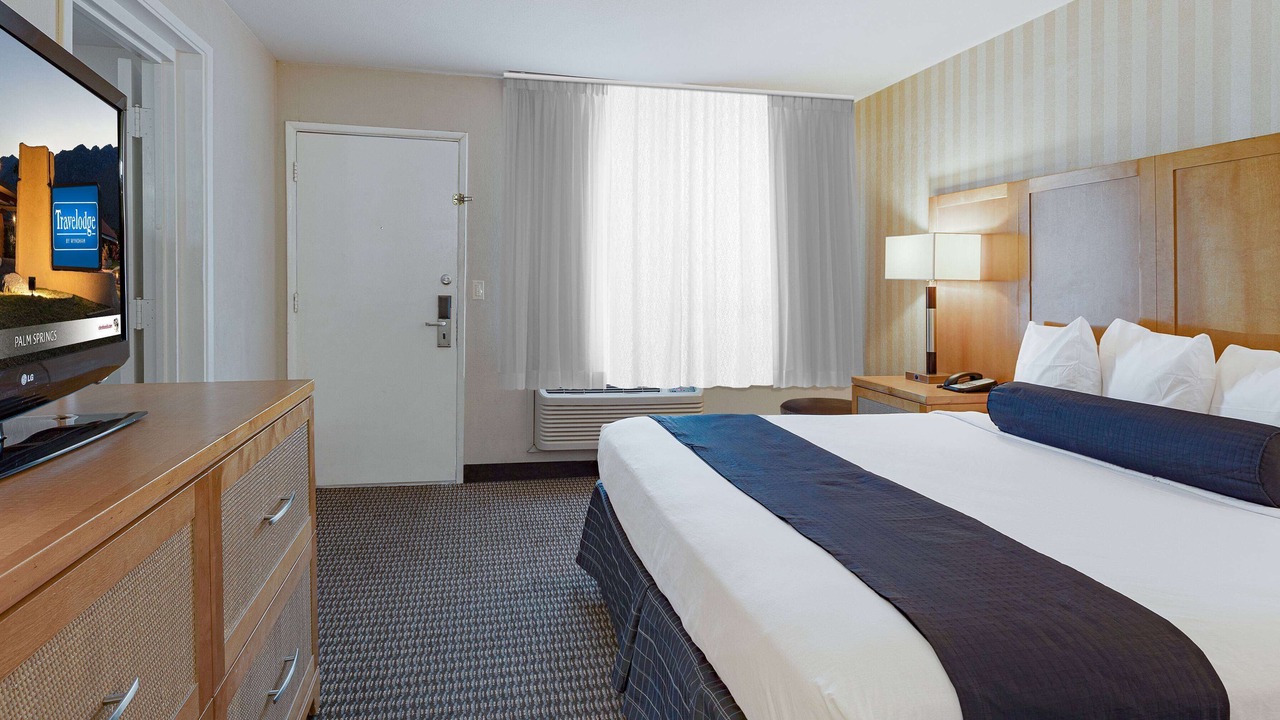 Photo of Bedroom in Twin Palms