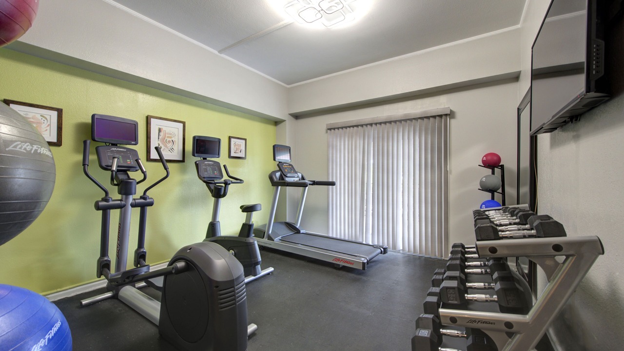 Photo of Others in Roslyn