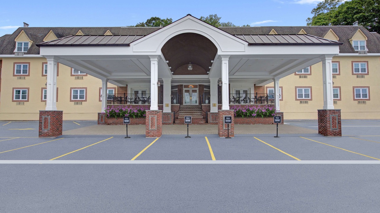 Photo of Outdoor in Roslyn