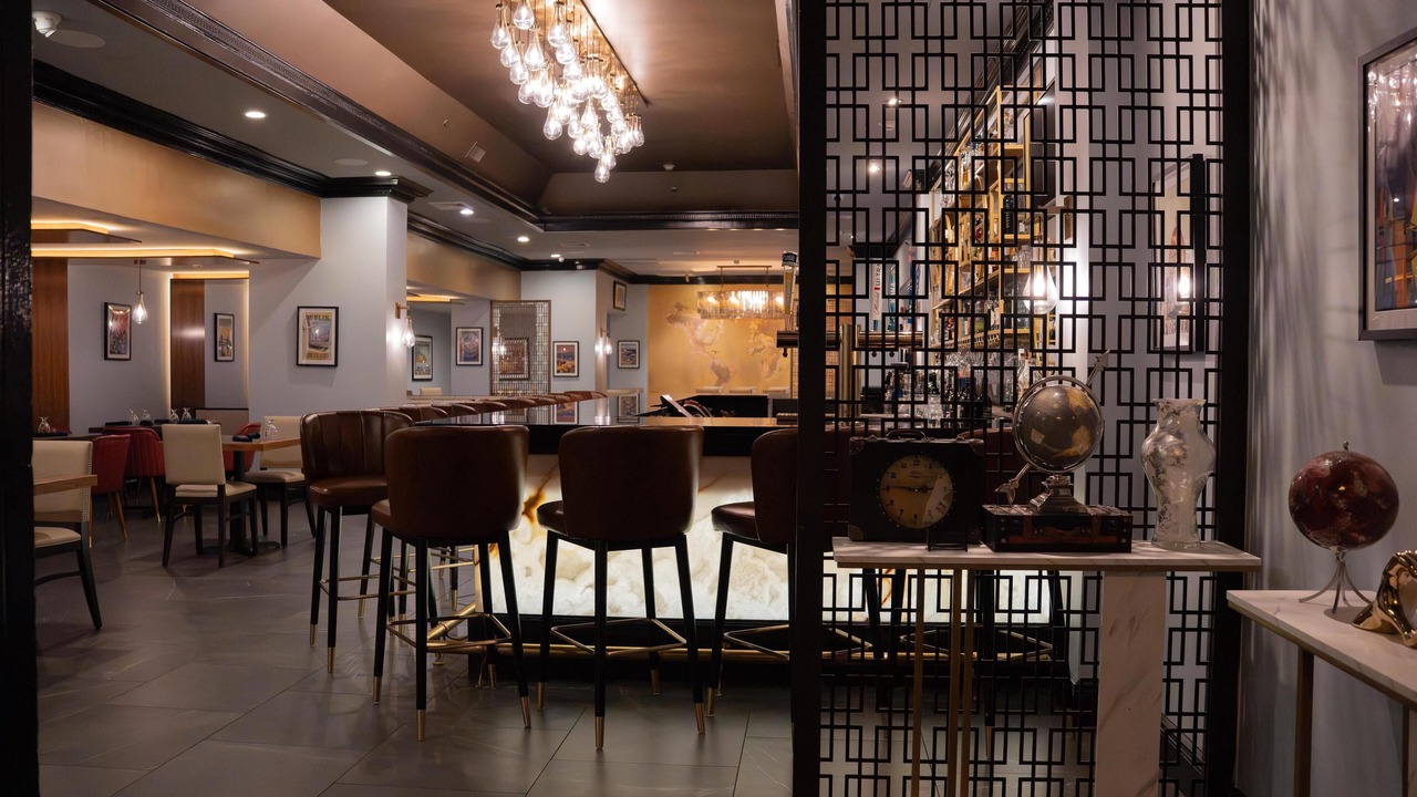 Photo of Others in Roslyn