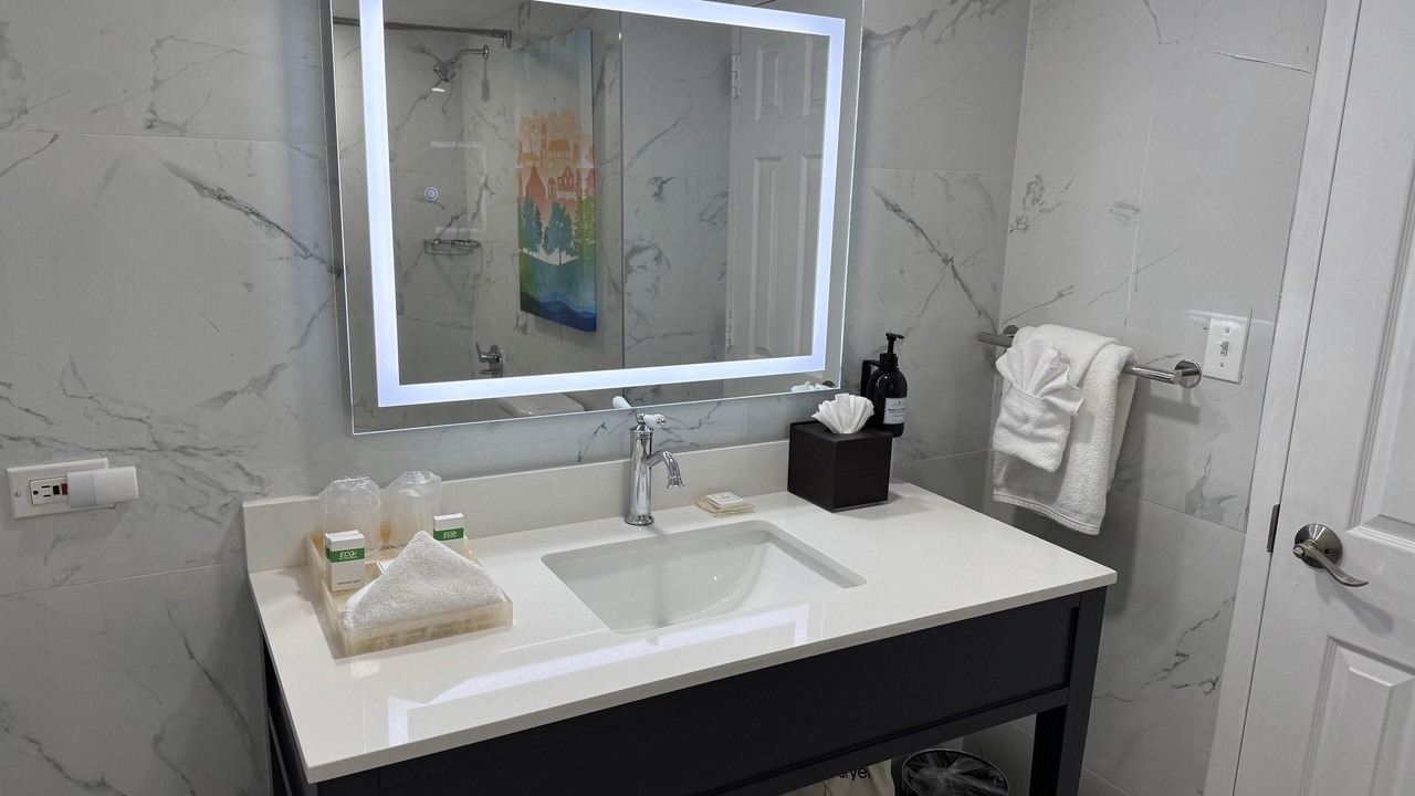 Photo of Bathroom in Roslyn