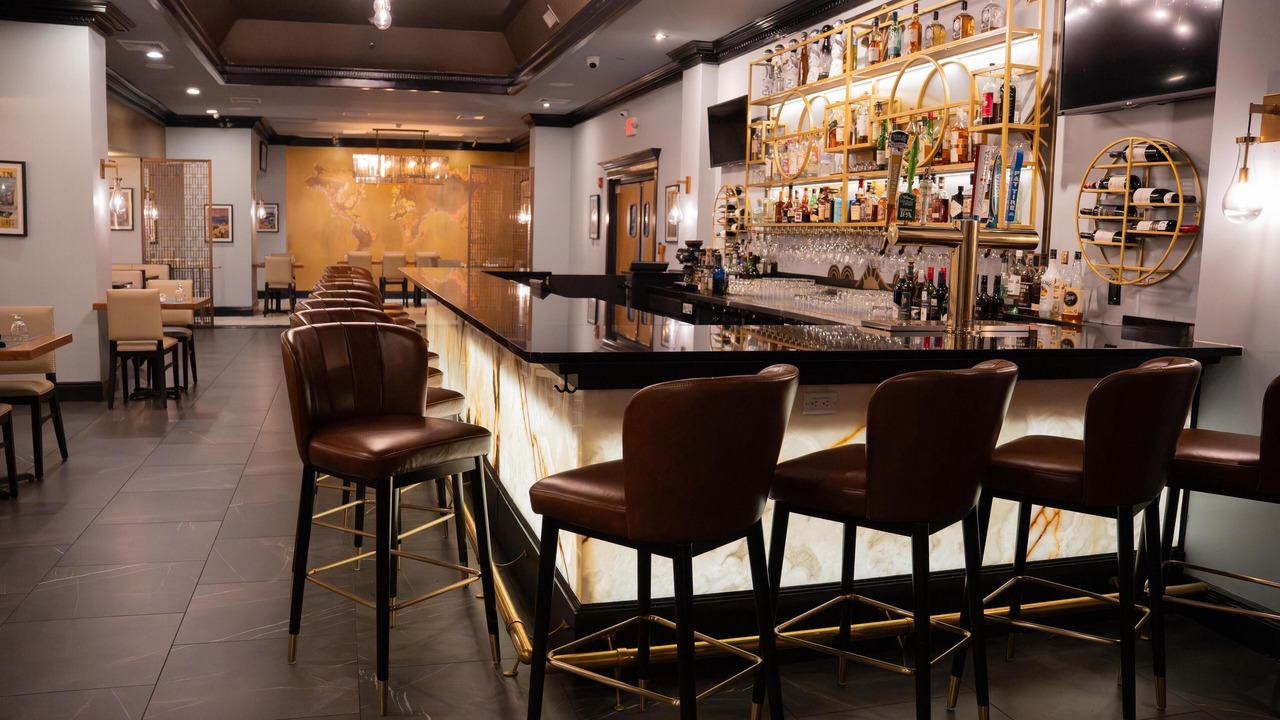 Photo of Others in Roslyn