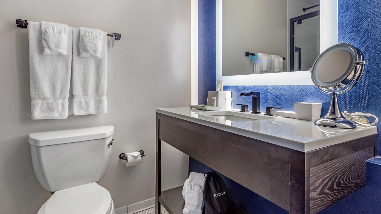 Photo of Bedroom in The Loop