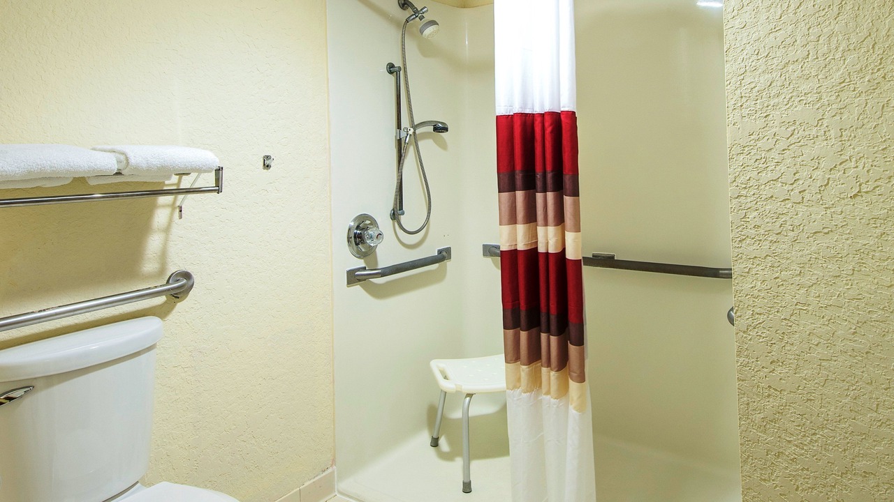 Photo of Others in Syracuse