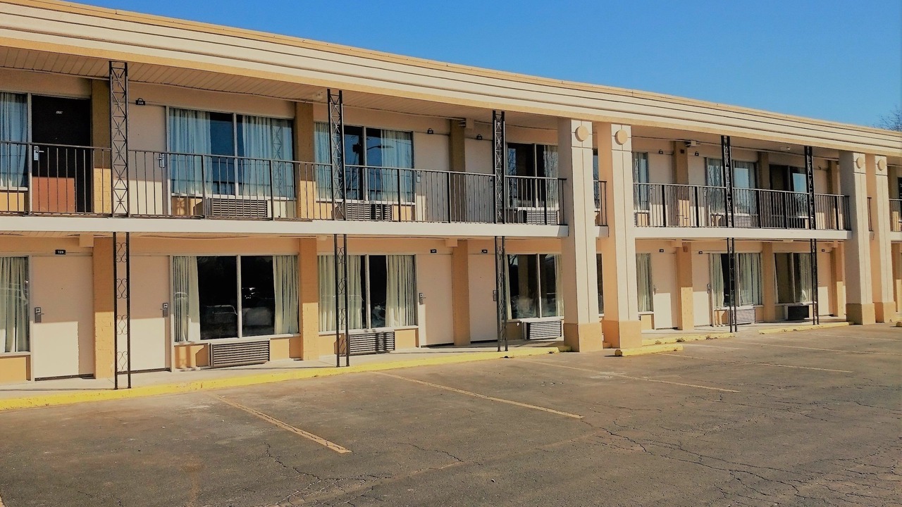 Photo of Outdoor in Fletcher