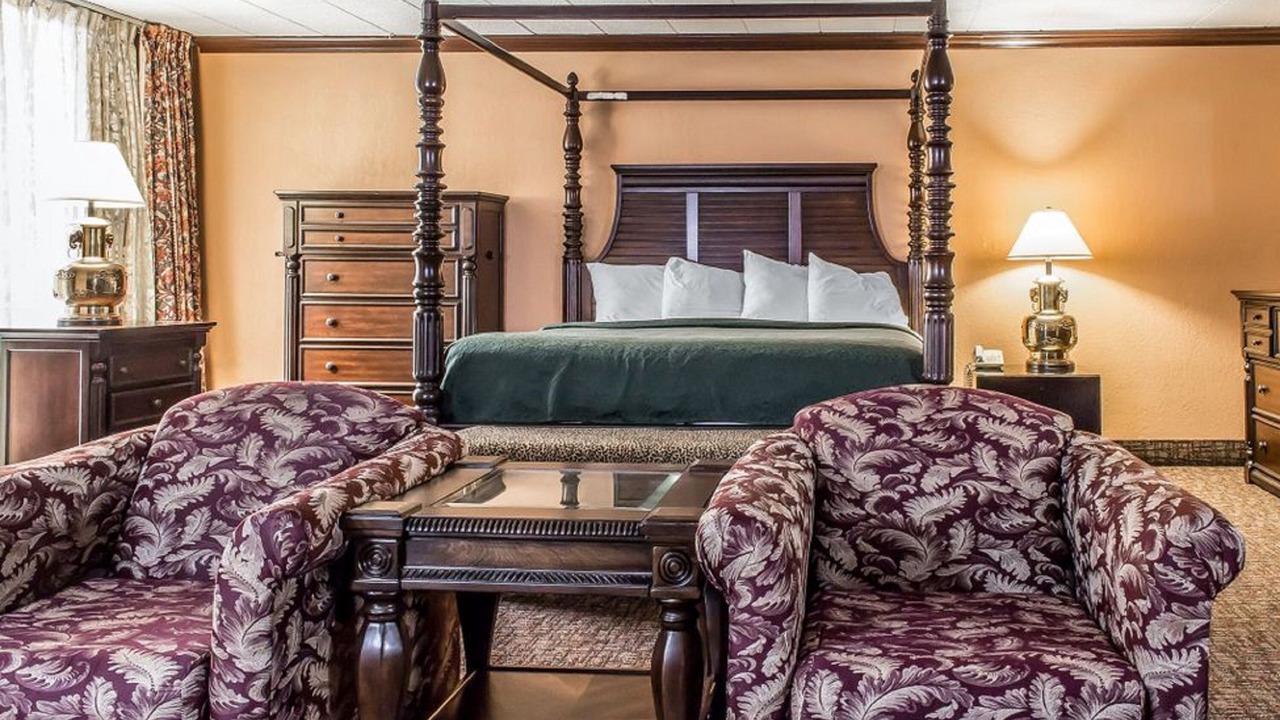 Photo of Bedroom in Stroudsburg