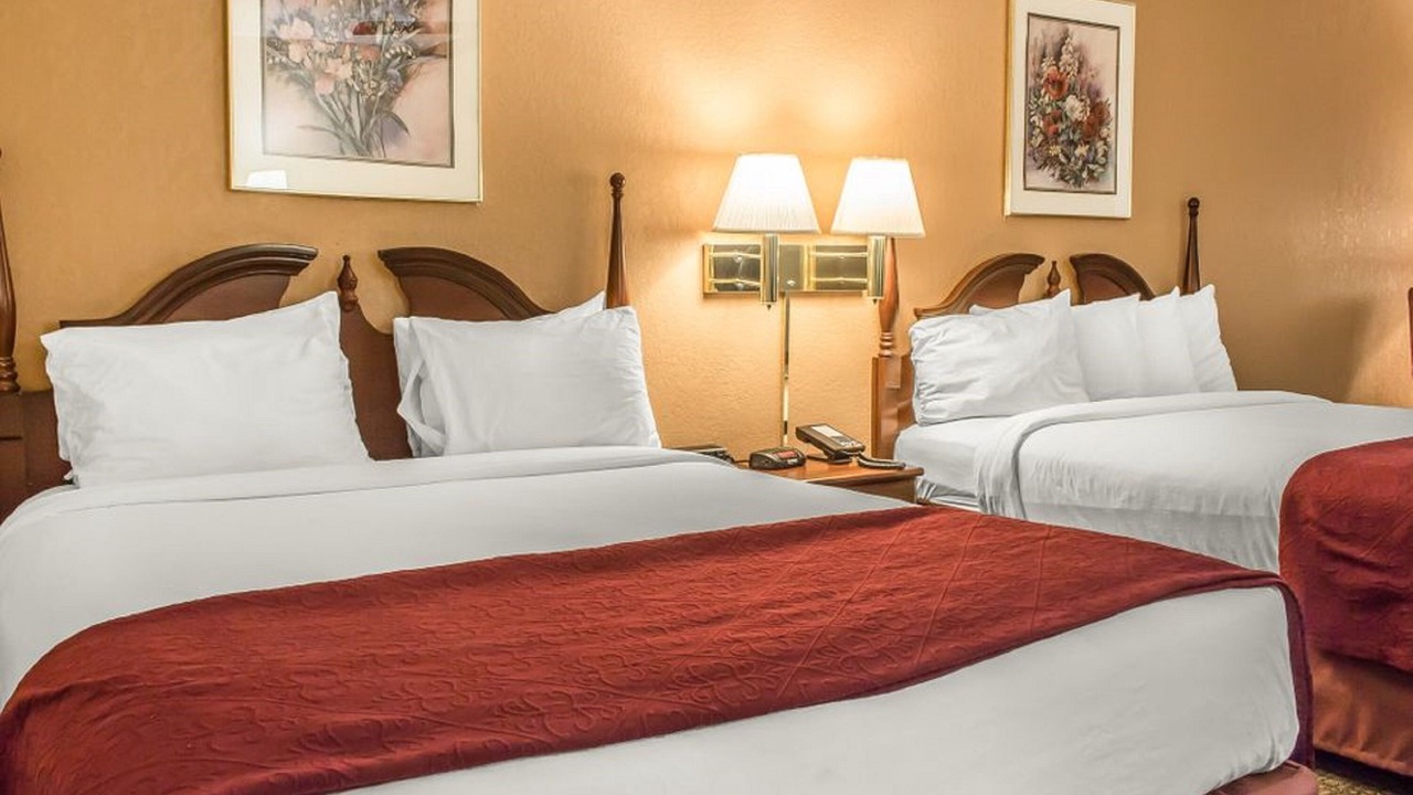 Photo of Bedroom in Stroudsburg