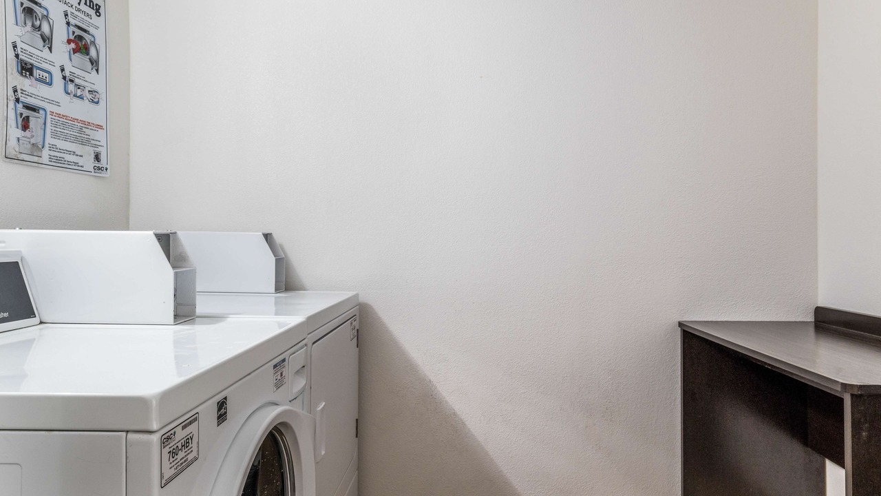 Photo of Bedroom in Elk Grove Village