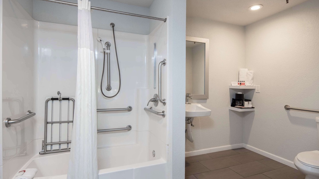 Photo of Bedroom in Milpitas