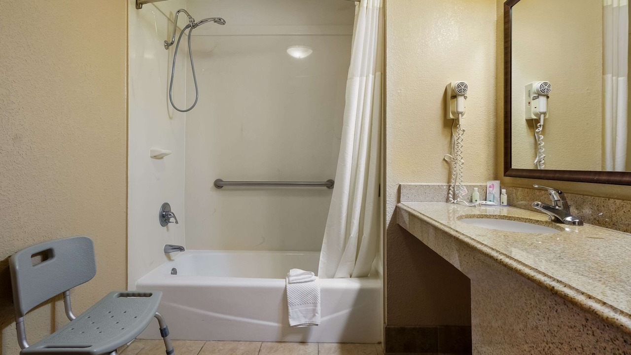 Photo of Bathroom in West Helena