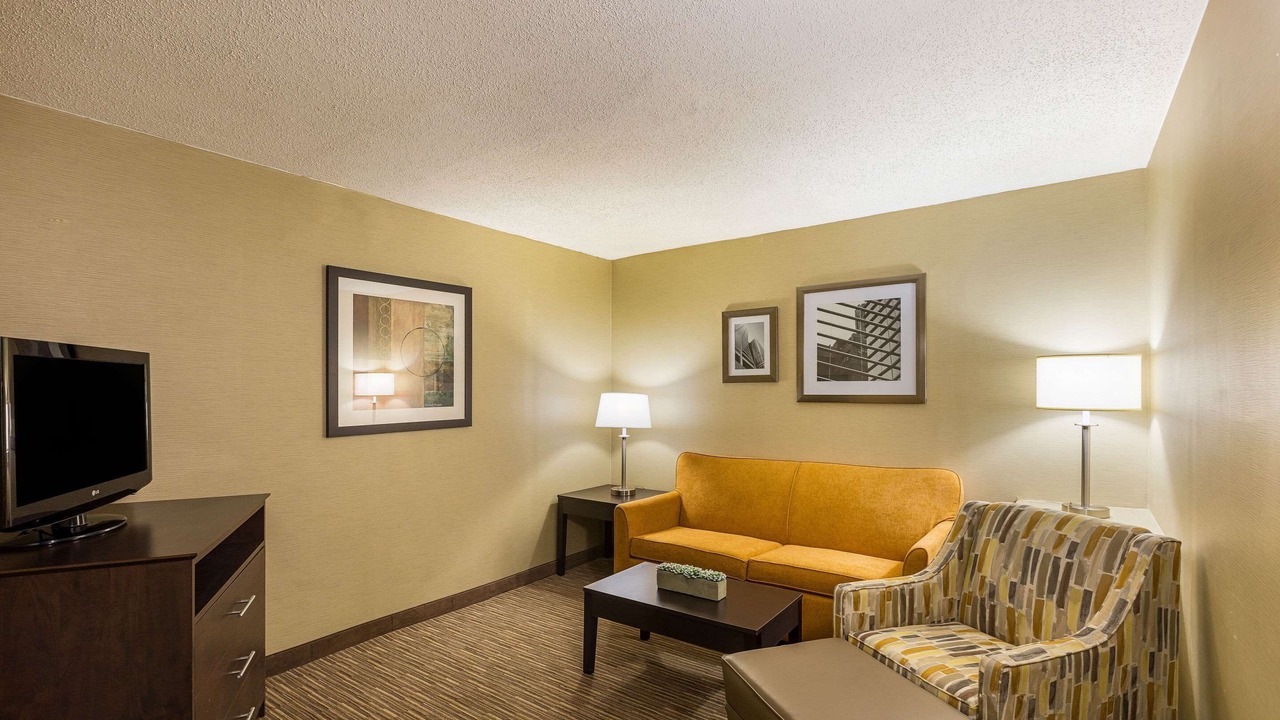 Photo of Bedroom in Lansing