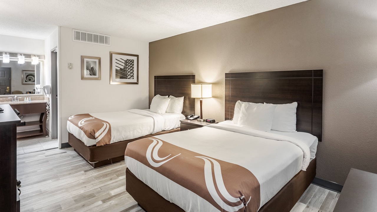 Photo of Bedroom in Lansing