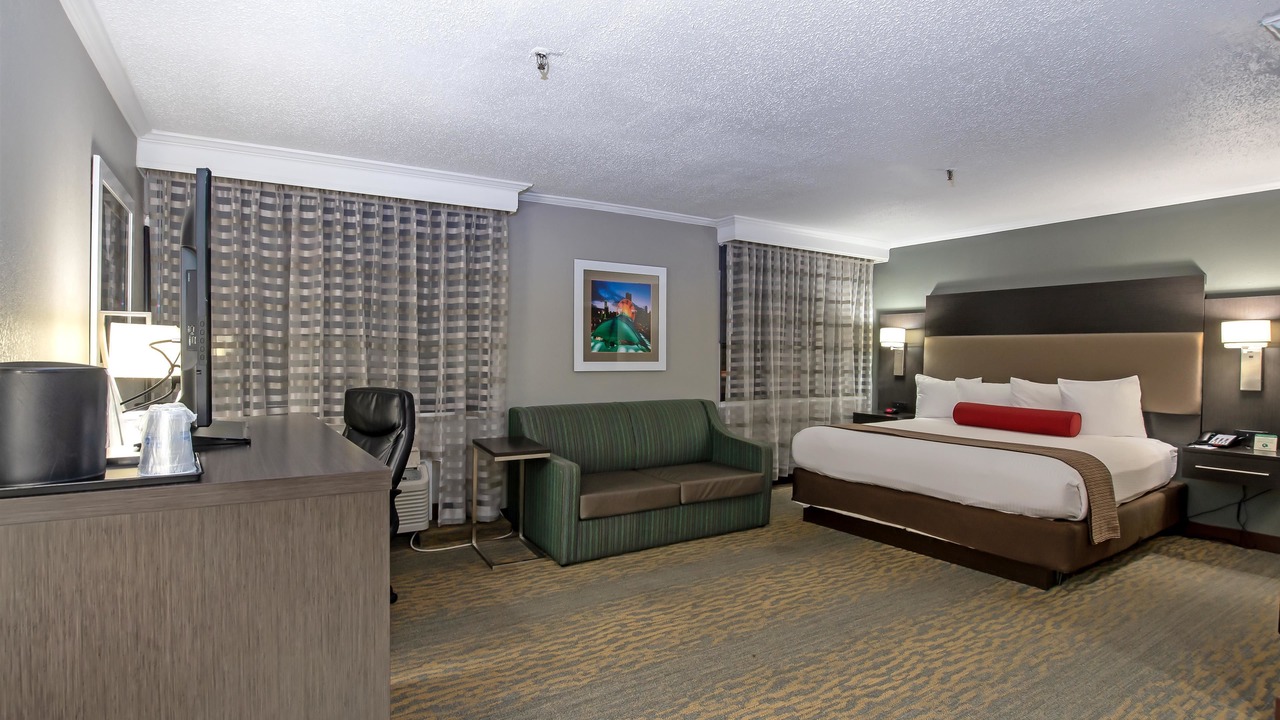 Photo of Bedroom in O'Hare