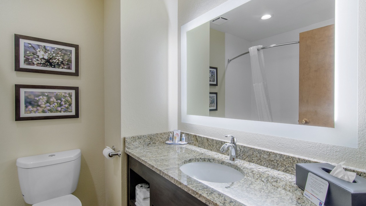 Photo of Bedroom in St. Robert