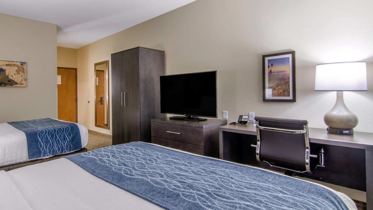 Photo of Bedroom in St. Robert